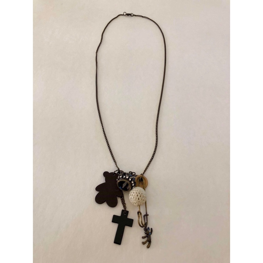 NWOT Teddy Bear Necklace